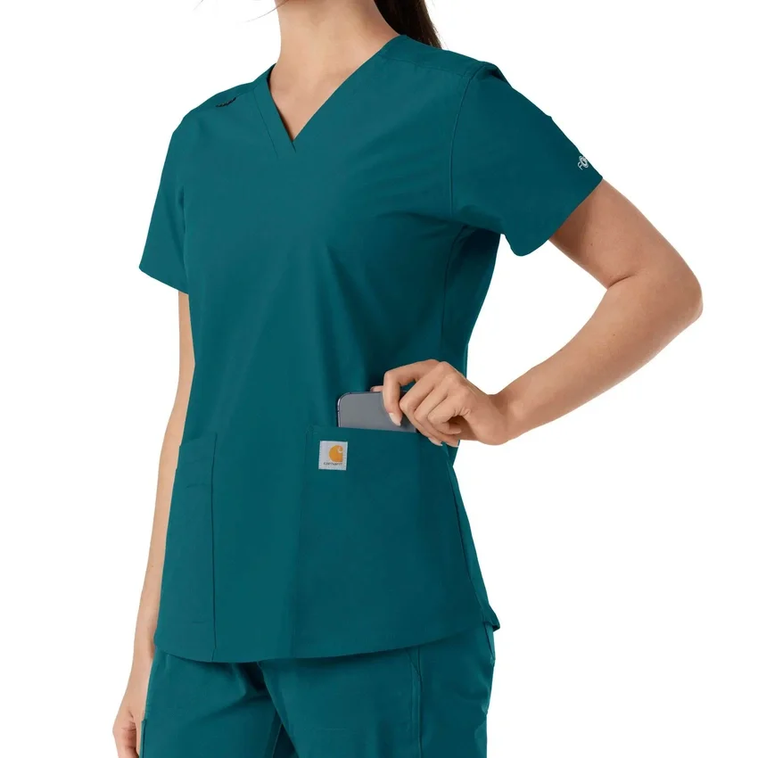 Blusa médica de cuello en V con paneles de punto Force Essentials para mujer