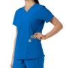 Blusa médica de cuello en V con paneles de punto Force Essentials para mujer
