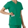 Blusa médica de cuello en V con paneles de punto Force Essentials para mujer