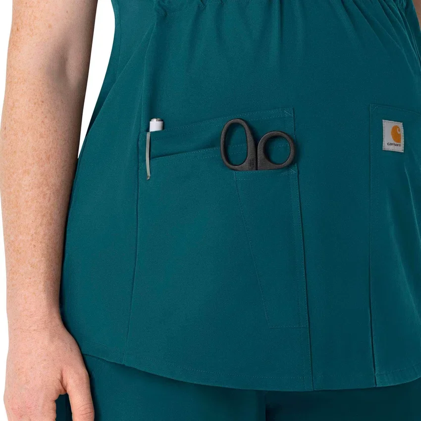Blusa médica de maternidad Henley Force Essentials para mujer