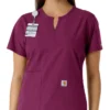 Blusa médica de mujer Force Essentials con cuello en V y paneles de punto