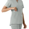 Blusa médica de mujer Force Essentials con cuello en V y paneles de punto