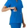 Blusa médica de mujer Force Essentials con cuello en V y paneles de punto