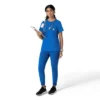 Blusa médica Force Cross-Flex de cuello redondo para mujer