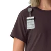 Blusa médica Force Cross-Flex de cuello redondo para mujer