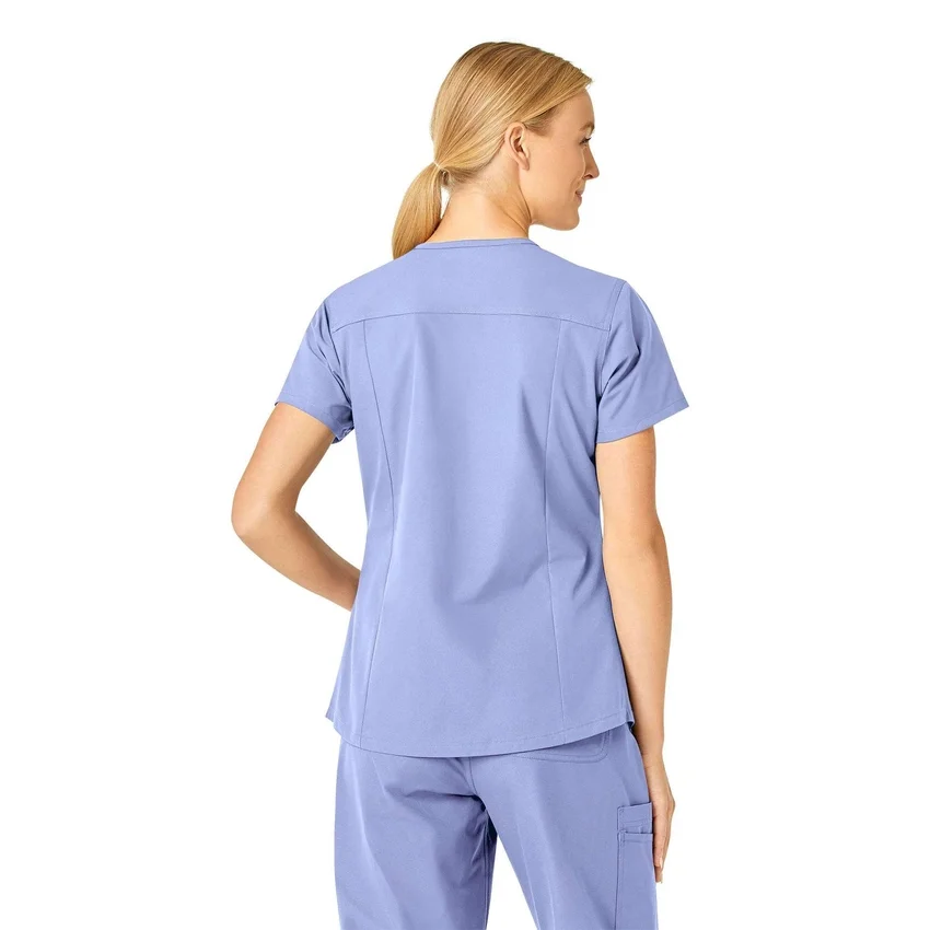 Blusa médica Force Essentials con cuello en V para mujer