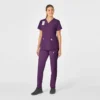 Blusa médica Force Essentials con cuello en V para mujer