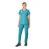 Blusa médica Force Essentials con cuello en V para mujer