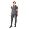 Blusa médica Force Essentials con cuello en V para mujer