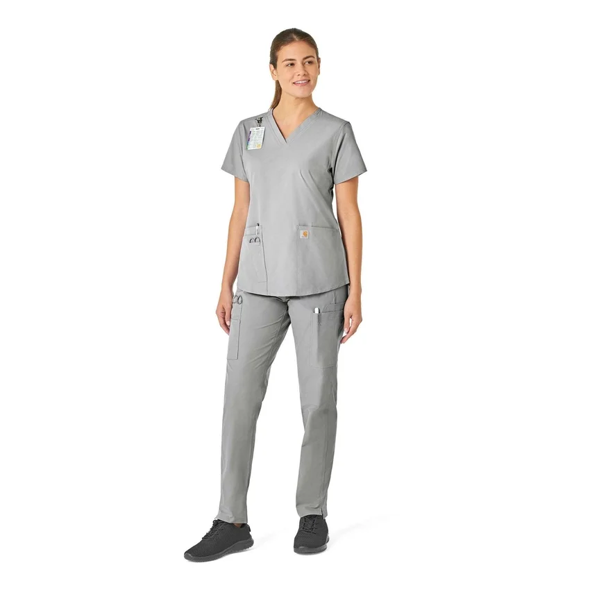 Blusa médica Force Essentials con cuello en V para mujer