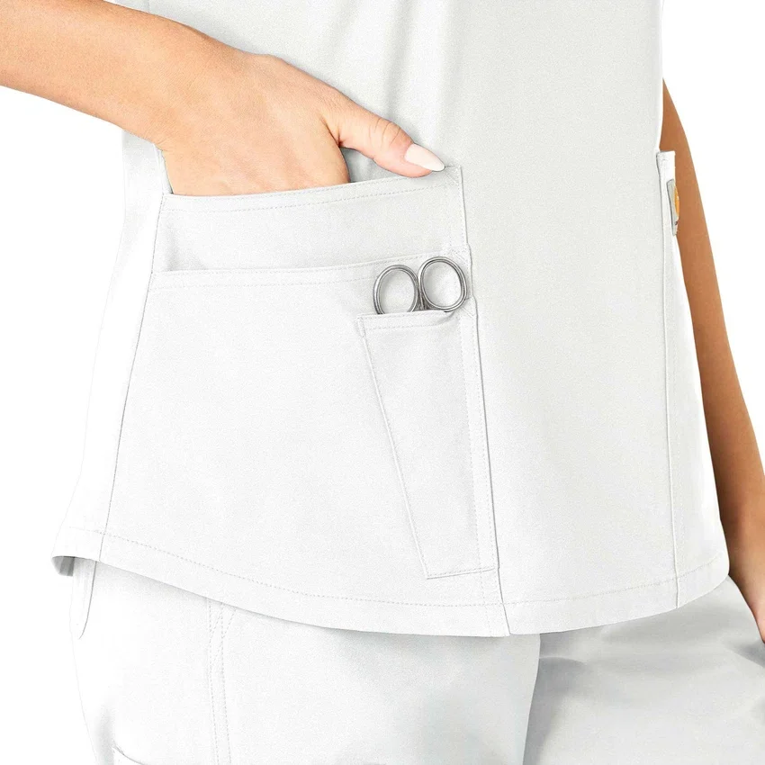 Blusa médica Force Essentials con cuello en V para mujer