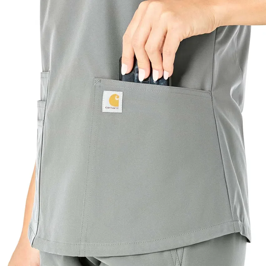 Blusa médica Force Essentials con cuello en V para mujer