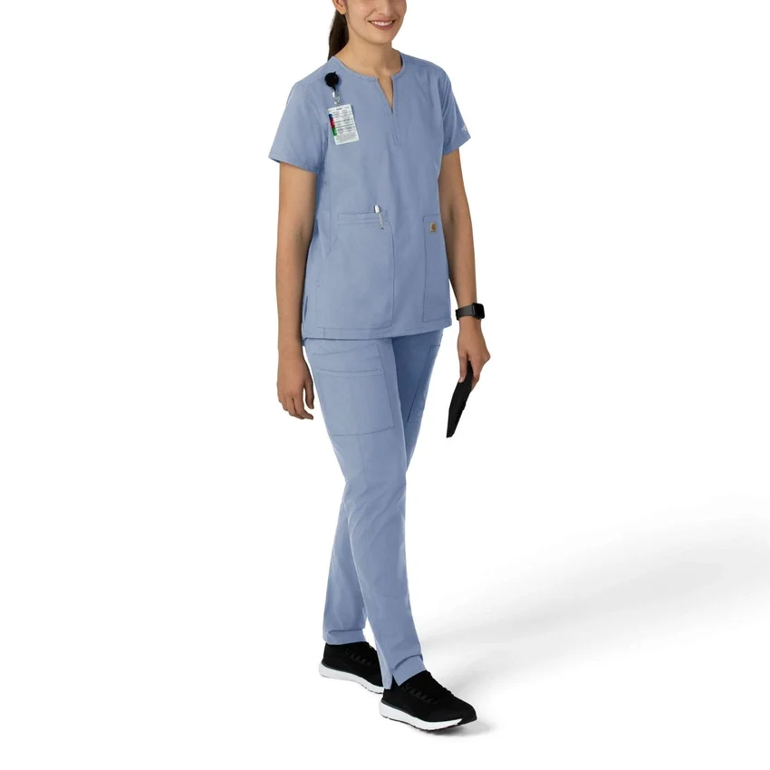 Blusa médica tipo túnica con cuello en V «Force Essentials» para mujer