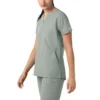 Blusa médica tipo túnica con cuello en V «Force Essentials» para mujer