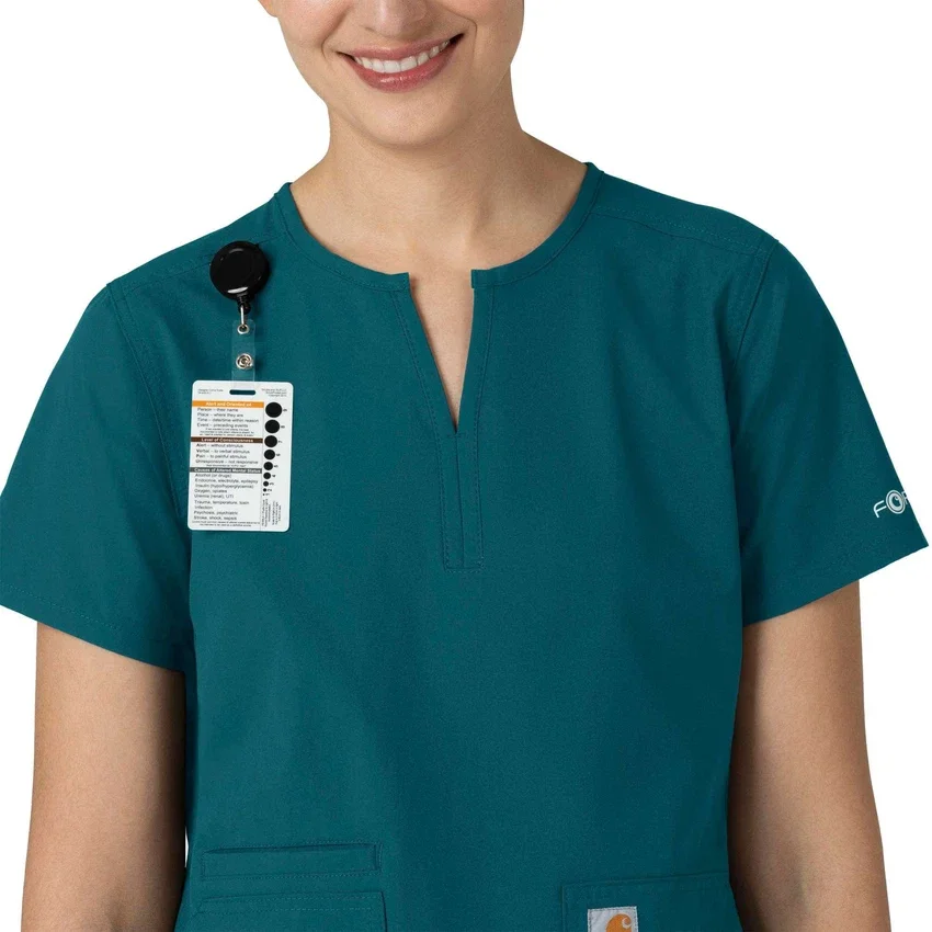Blusa médica tipo túnica con cuello en V «Force Essentials» para mujer