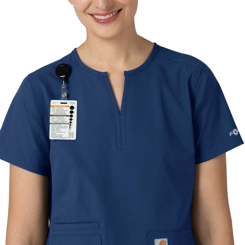 Blusa médica tipo túnica con cuello en V «Force Essentials» para mujer