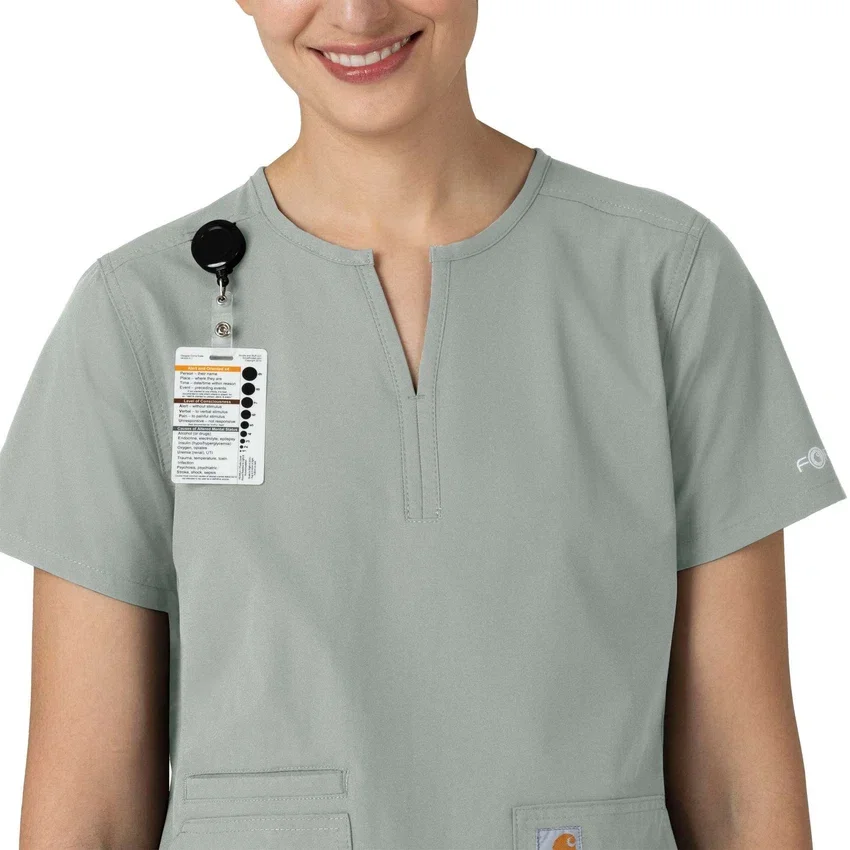 Blusa médica tipo túnica con cuello en V «Force Essentials» para mujer