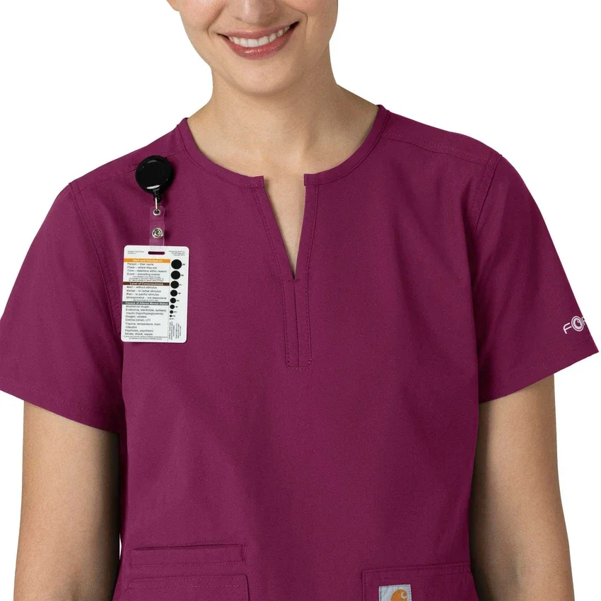 Blusa médica tipo túnica con cuello en V «Force Essentials» para mujer