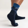 Calcetines de montaña de caña media de mezcla de lana sintética de peso medio, paquete de 2