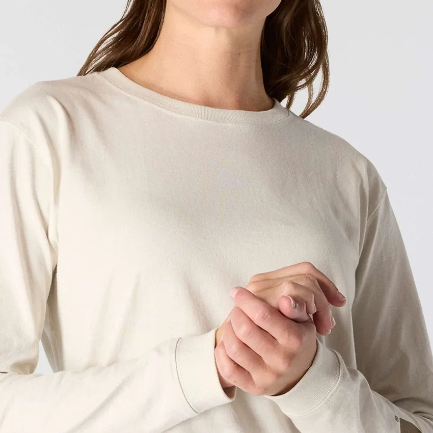 Camiseta de manguitos largos con logo «Dearborn» de corte holgado y tejido grueso para mujer