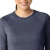 Camiseta de manguitos largos de rendimiento jaspeada «Force Sub-Scrubs» para mujer