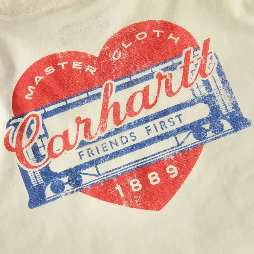 Camiseta de mujer Irvine de corte holgado con estampado Heritage Heart