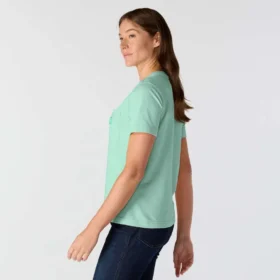 Camiseta de mujer Irvine de corte holgado y transpirable con bolsillos