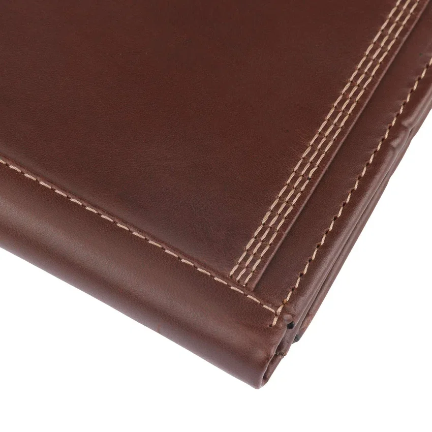 Cartera de cuero de tres pliegues con triple costura
