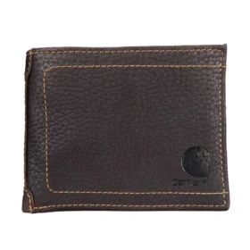 Cartera de piel con textura de guijarros