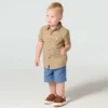 Conjunto de 2 piezas para niño: camisa con manguitos estampados y pantalones cortos de lona (niños pequeños)
