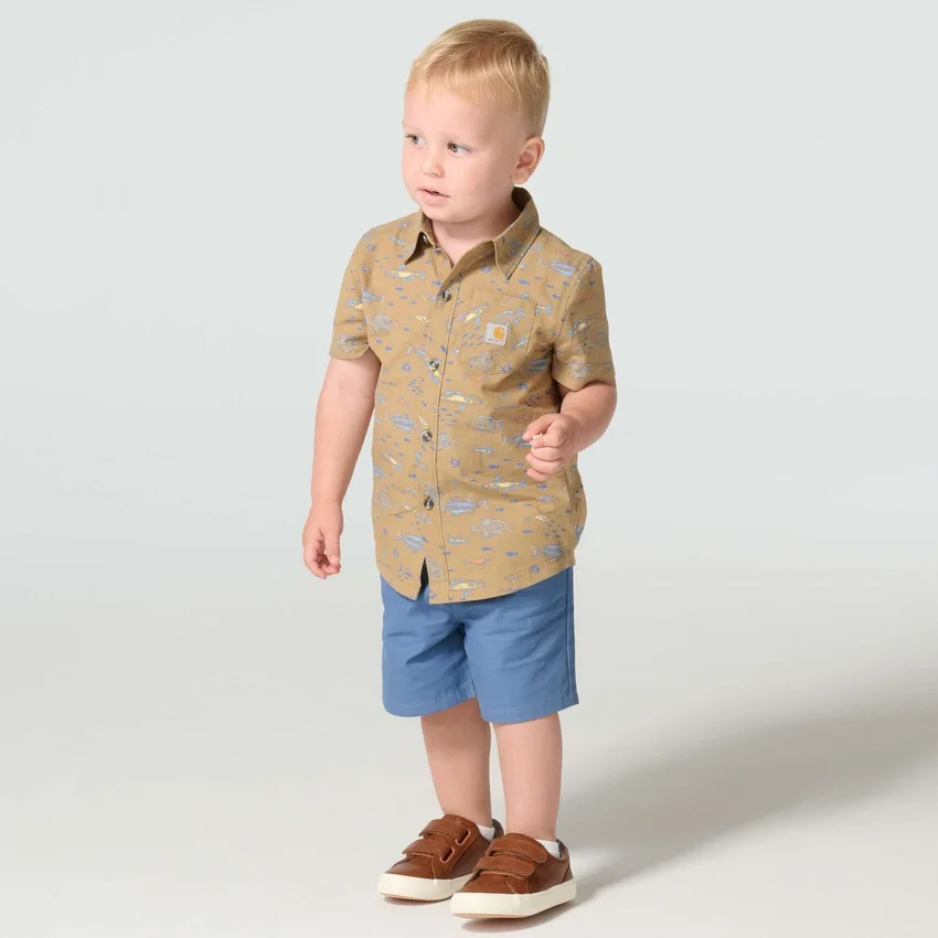 Conjunto de 2 piezas para niño: camisa con manguitos estampados y pantalones cortos de lona (niños pequeños)