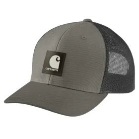 Gorra de camionero con logotipo en parche, de sarga Rugged Flex™ y parte trasera de malla