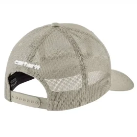 Gorra de camionero con logotipo en parche, de sarga Rugged Flex™ y parte trasera de malla