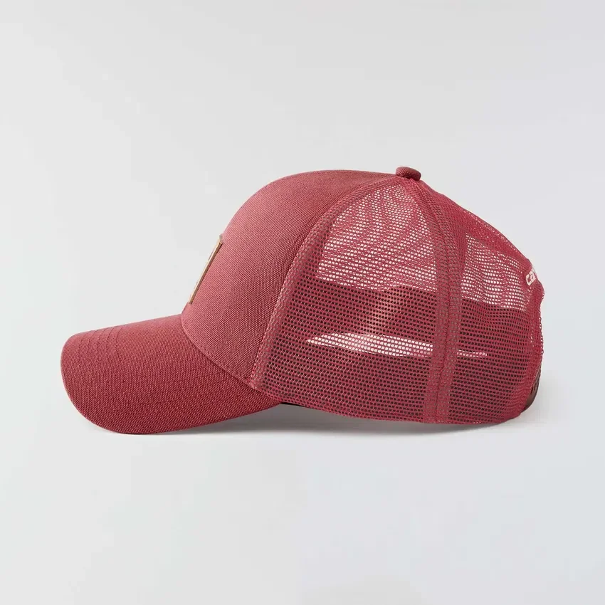 Gorra de camionero con parte trasera de malla de lona lavada