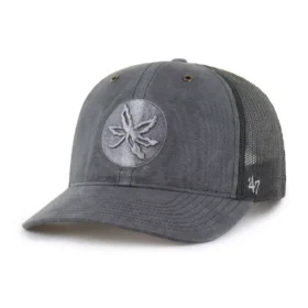 Gorra Trucker teñida '47 de los Ohio State Buckeyes, corte holgado