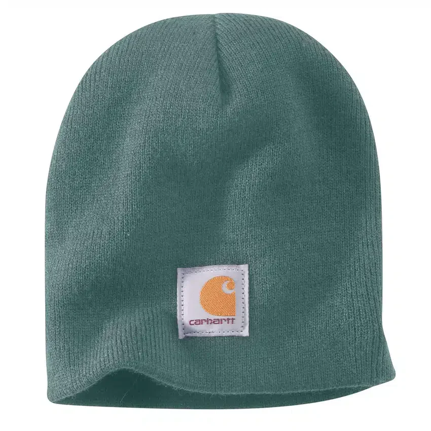 Gorro de punto con parche con el logotipo