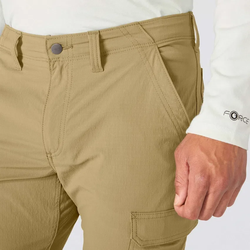 Pantalones cargo Force Ripstop de corte cónico y holgado para hombre
