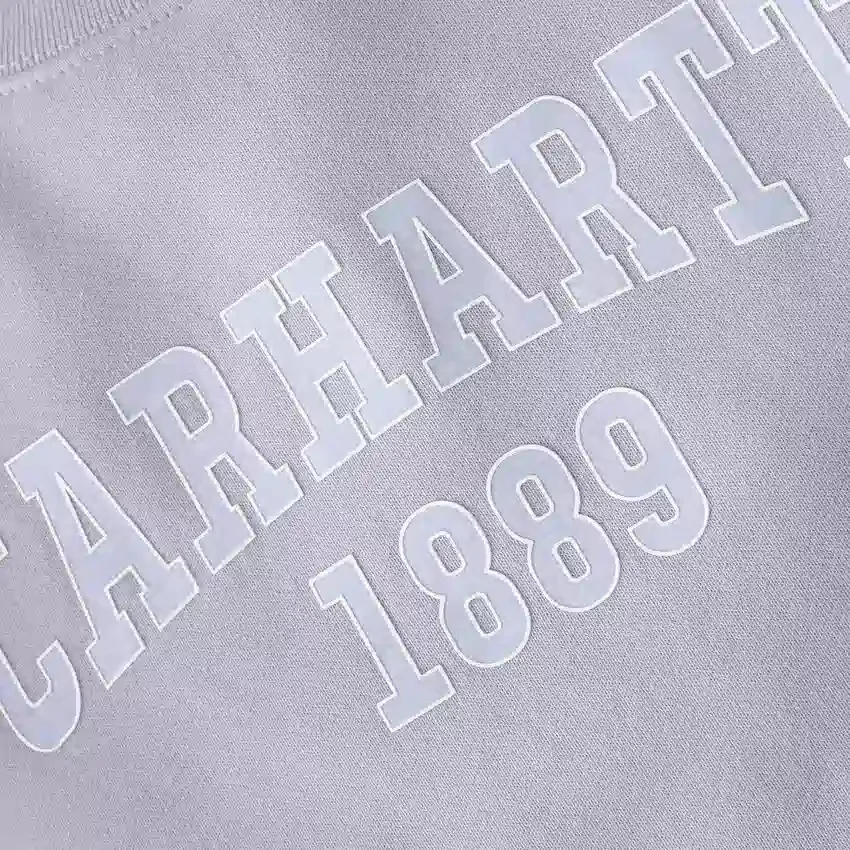 Sudadera cuello redondo con estampado carhartt 1889 de peso medio y corte holgado para mujer