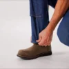 Vaqueros de trabajo de corte recto y talle holgado con doble refuerzo en las rodillas de la serie Crafted para hombre